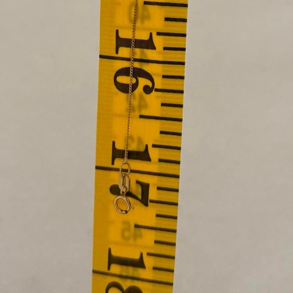 Vintage 10k Solid Gold Yellow Gold 17.25” Dainty Chain Necklace - Picture 7 of 7